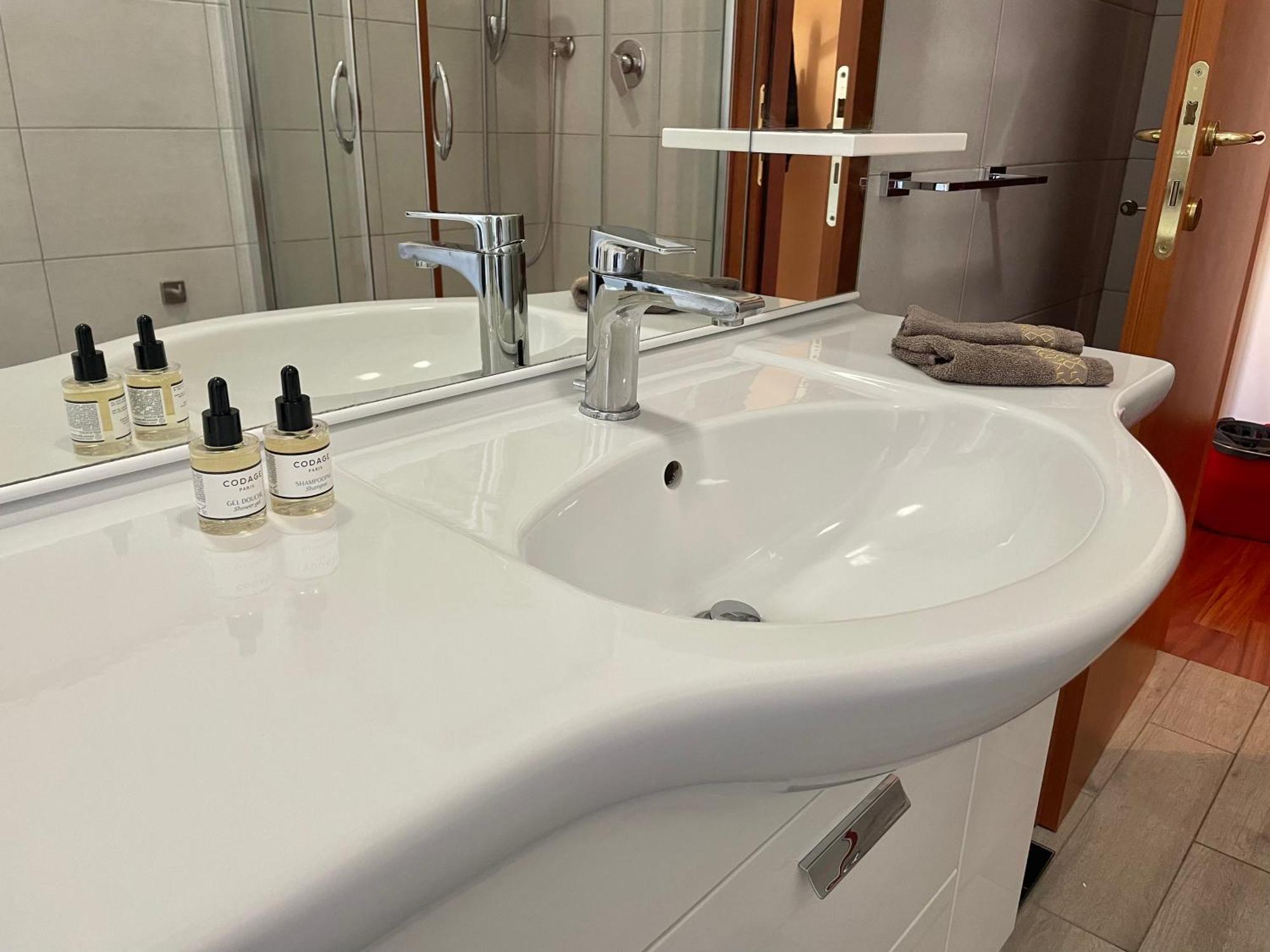 Lucens Domus Quartiere Trieste Apartamento *